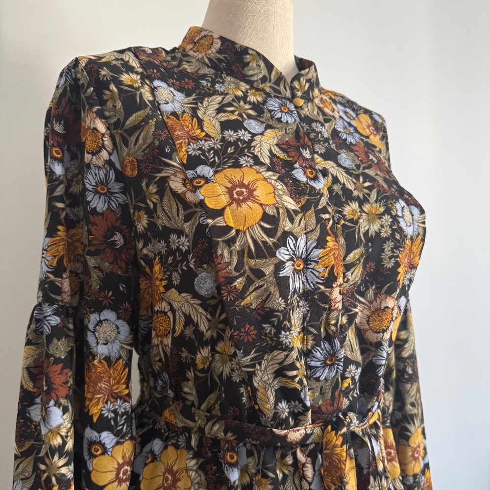 Véro - Brown Floral Belted Midi Dress - Picture 2 of 15